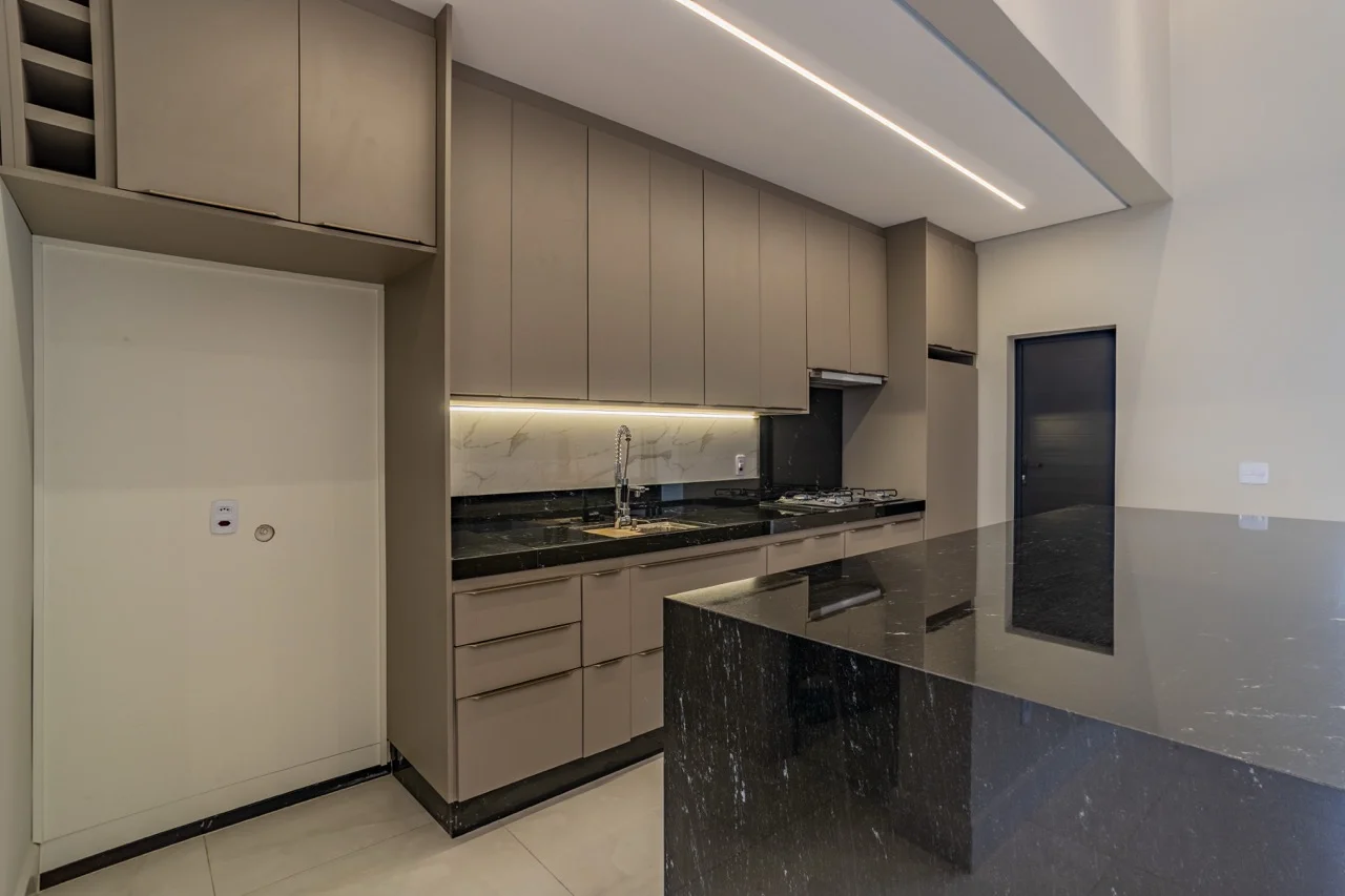 Casa Moderna com Spa em Condomínio — foto 16