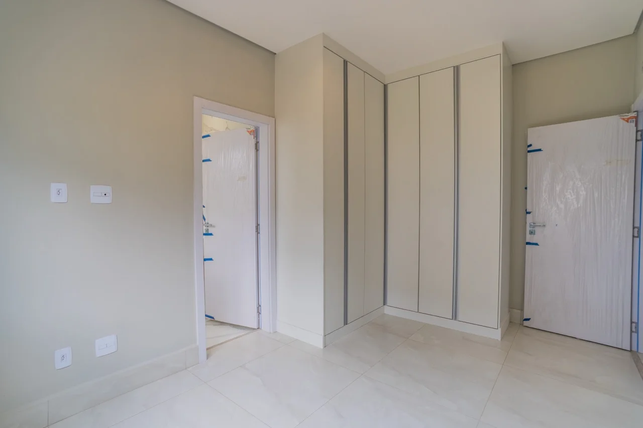 Casa Moderna com Spa em Condomínio — foto 33