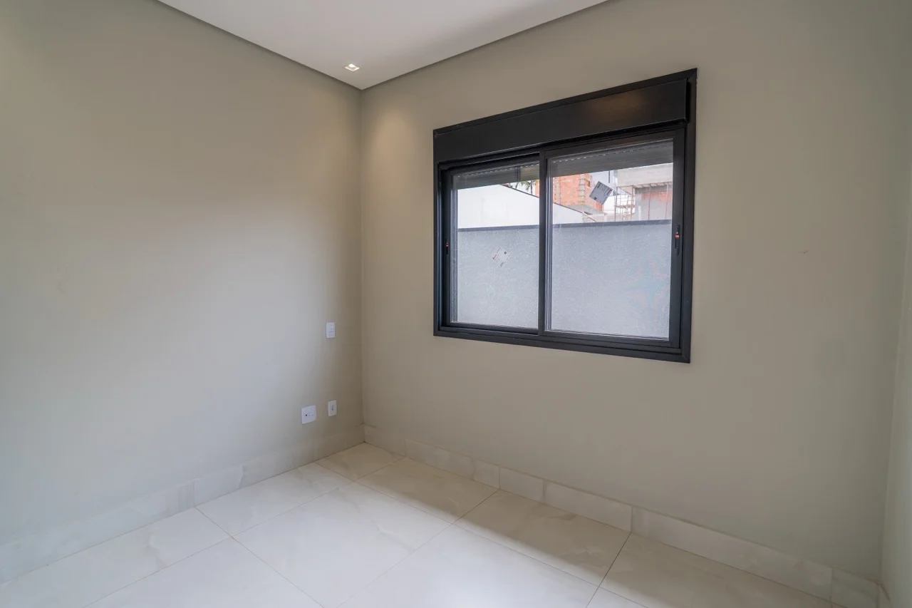 Casa Moderna com Spa em Condomínio — foto 37