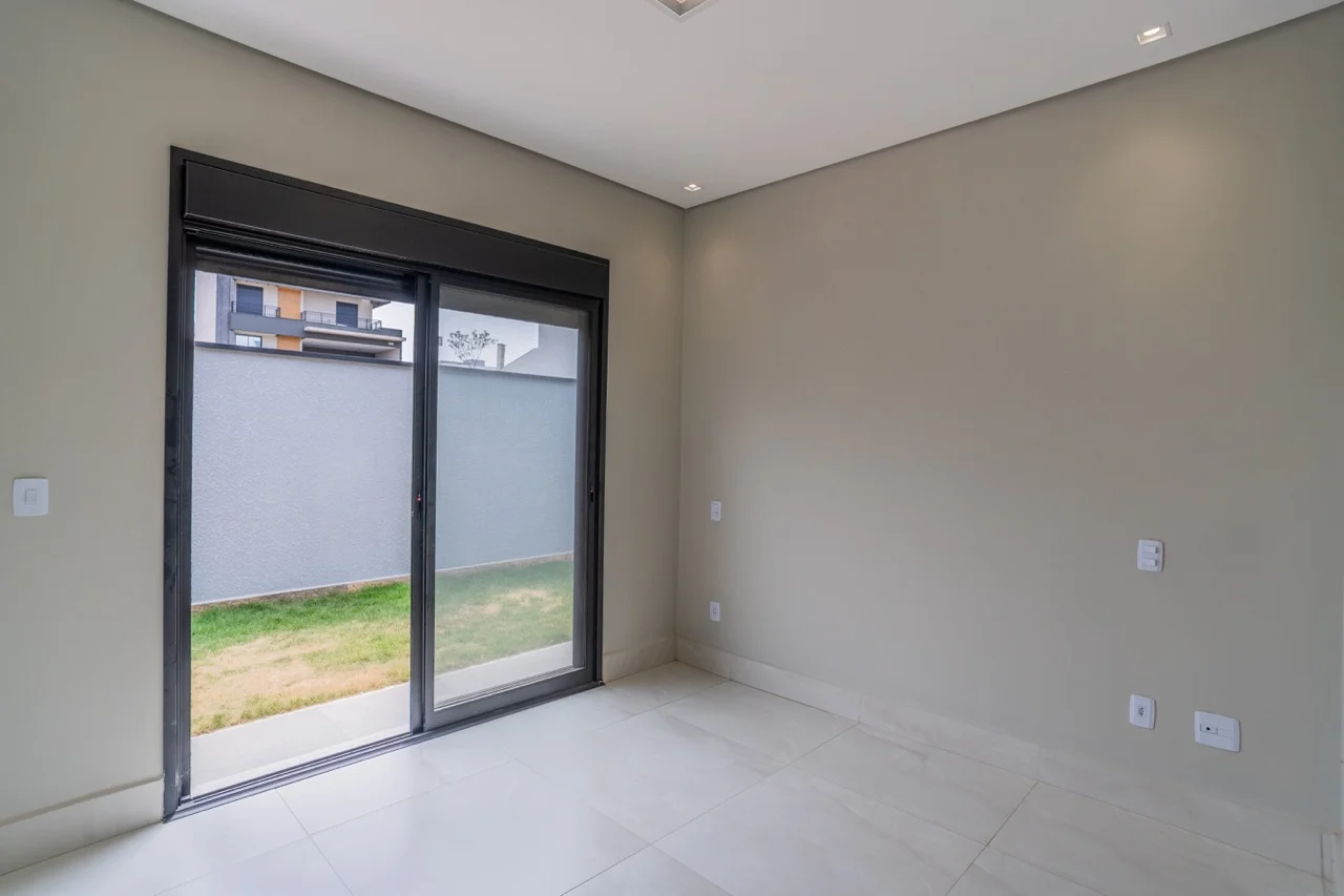 Casa Moderna com Spa em Condomínio — foto 43