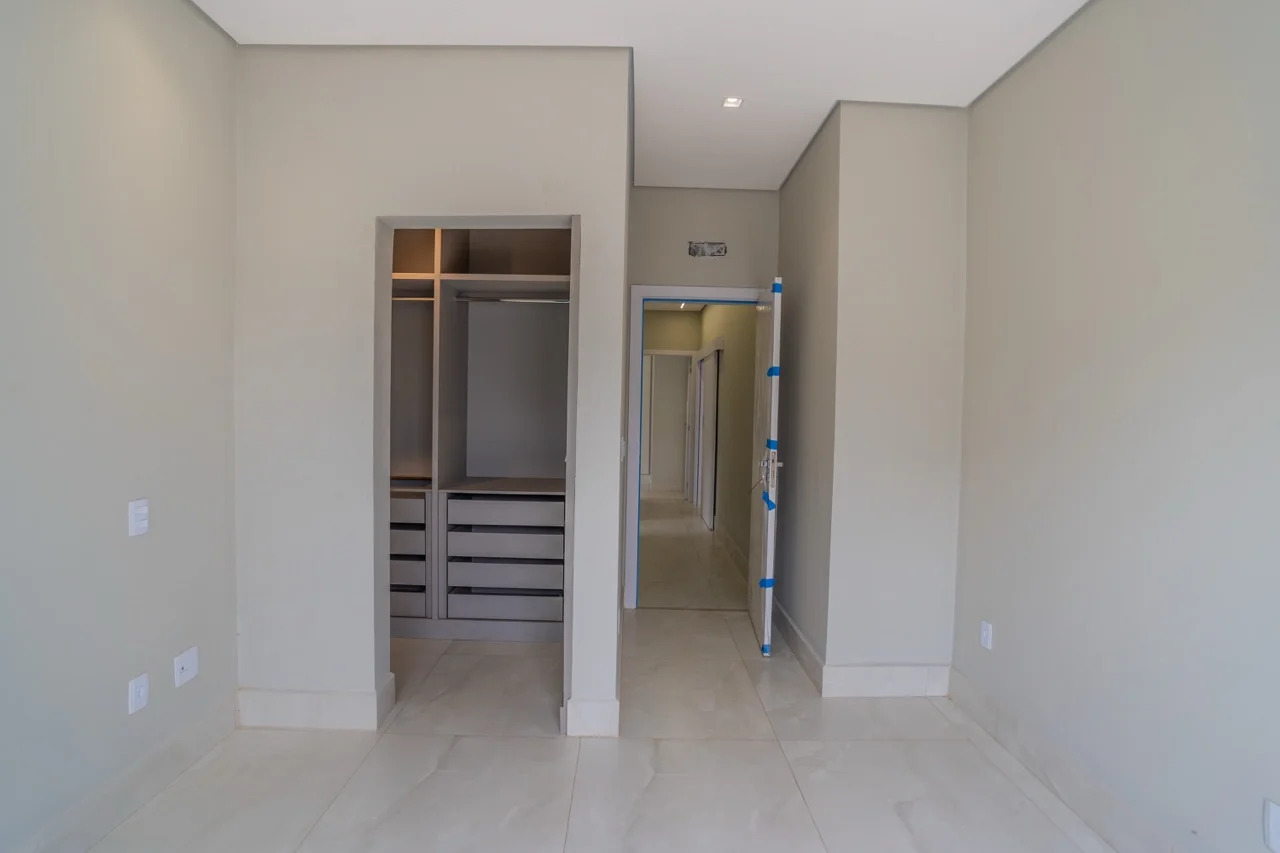 Casa Moderna com Spa em Condomínio — foto 45