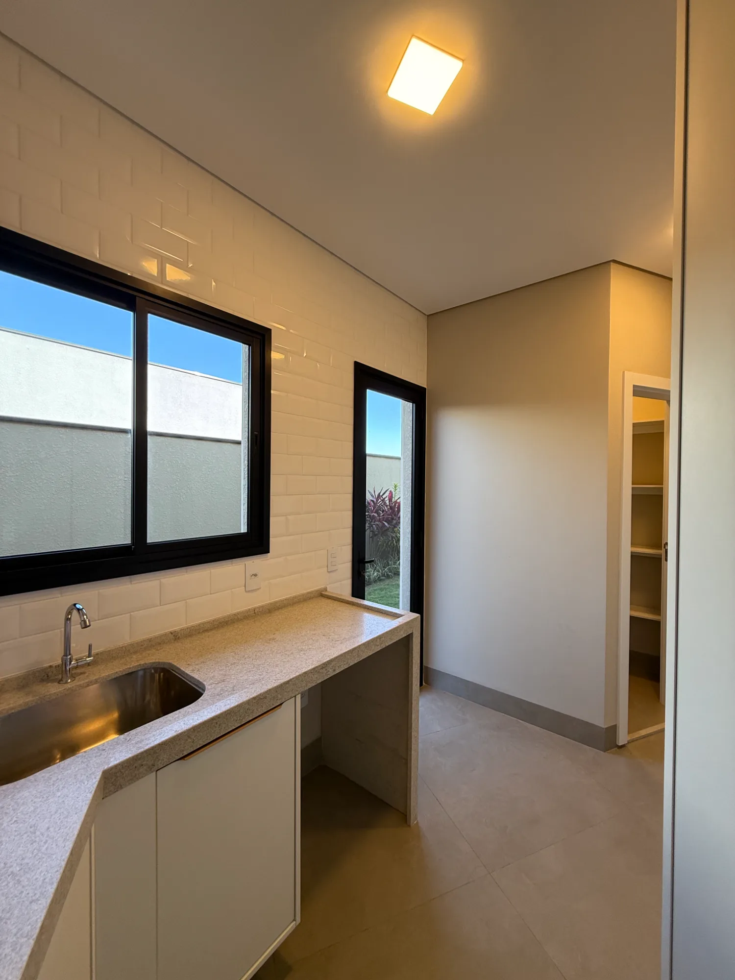 Casa térrea ampla e sofisticada em Paulínia — foto 16